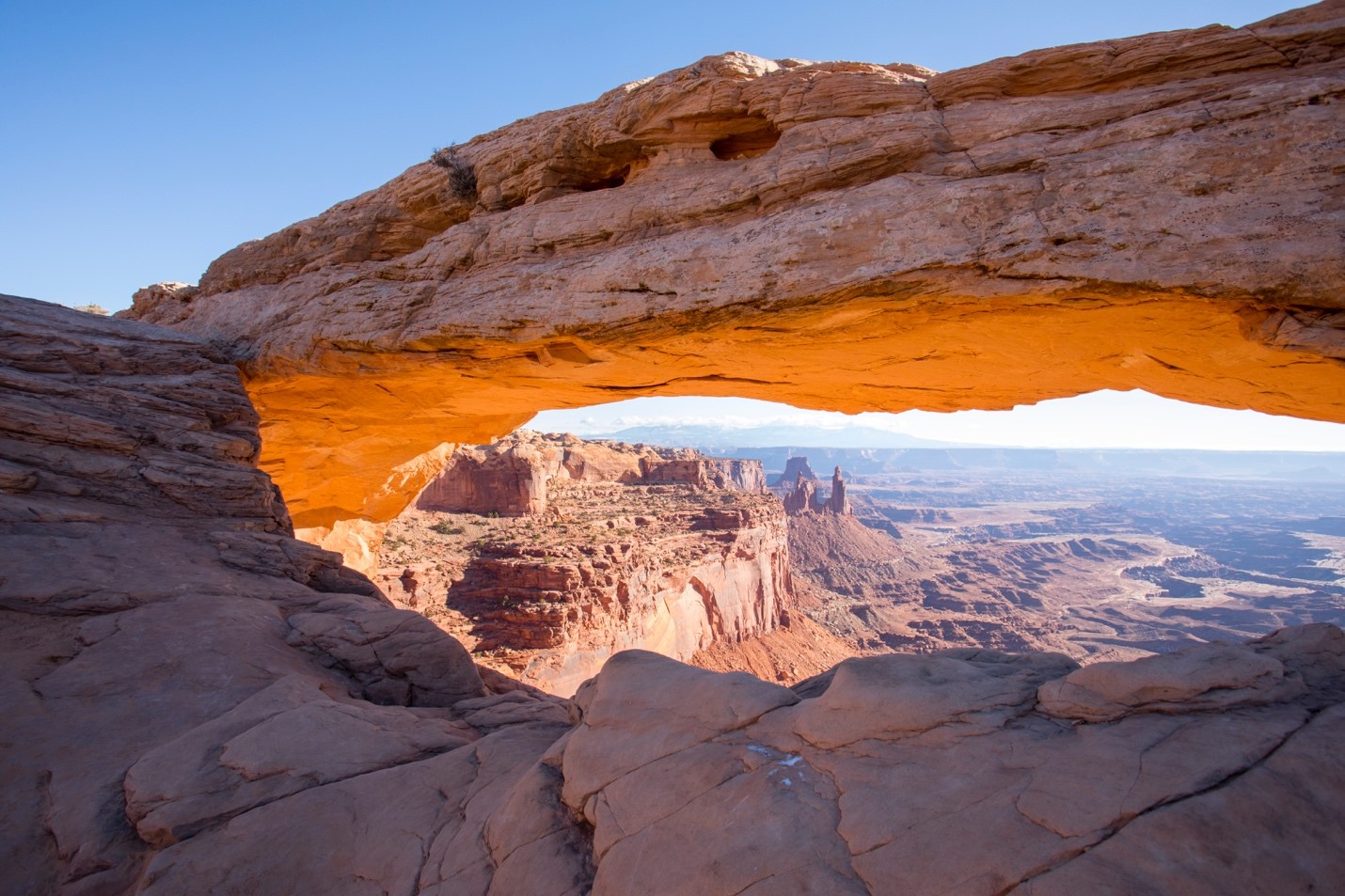 mesa arch in canyonlands