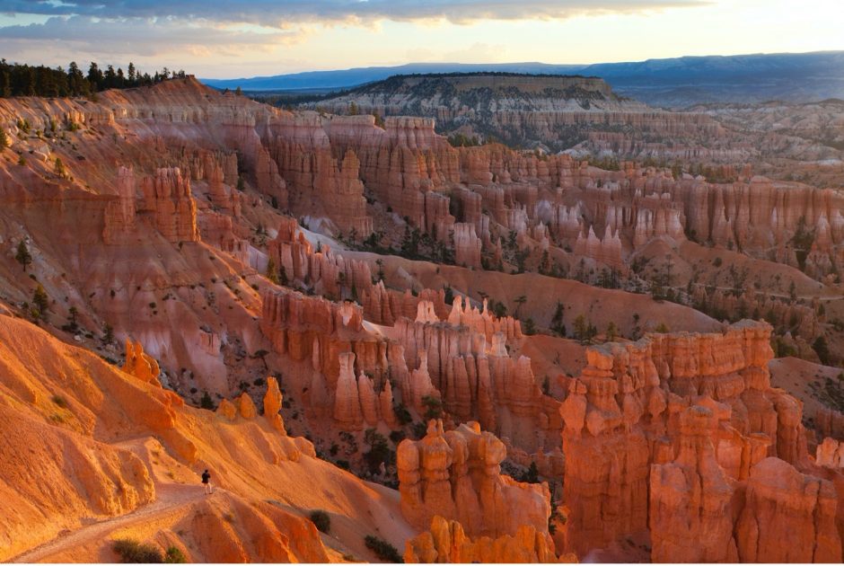 a sweeping view of bryce canyon at sunrise