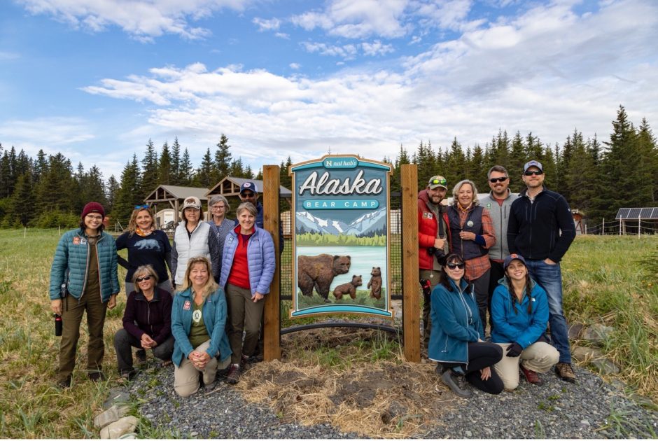 a group photo at Nat Hab's alaska bear camp